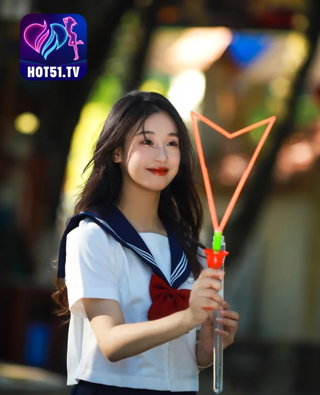 You are currently viewing Da Nan Er: Nữ Thần Quyến Rũ Trong Vũ Trụ Ngôi Sao Trung Quốc trên ứng dụng Hot51 Live Show . Beautiful girl Goddess